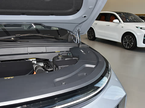 2025�� Pro ���ܻ��°�