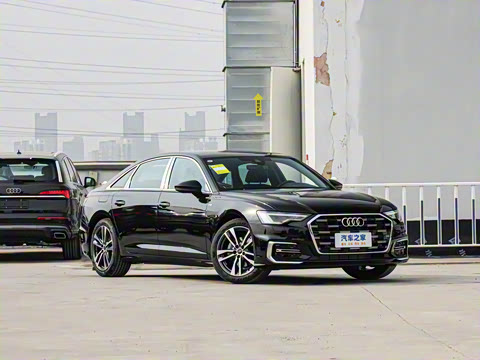 2025�� 40 TFSI ����������