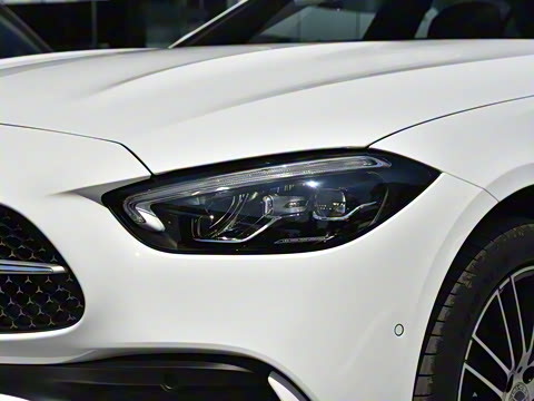 2025�� C 200 L �˶���