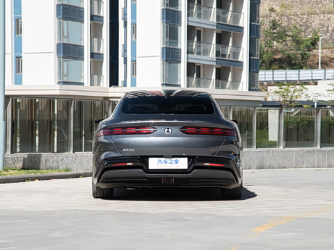 2024�� 1100km ����Ultra��