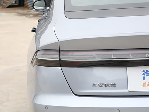 2025�� 2.0T ���а�