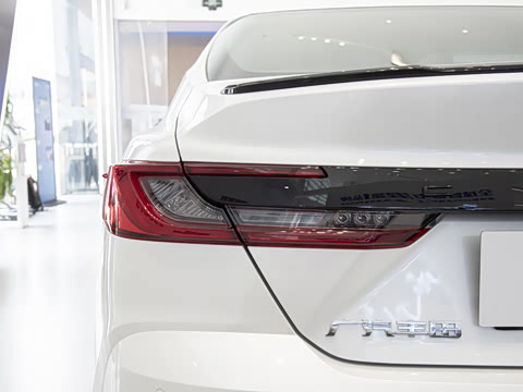 2024�� ˫�� 2.5HXS �˶�Plus��