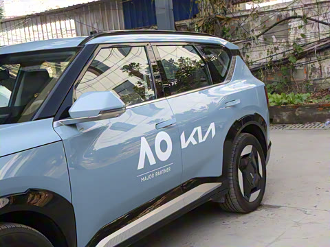 2025�� 630 Wave AWD