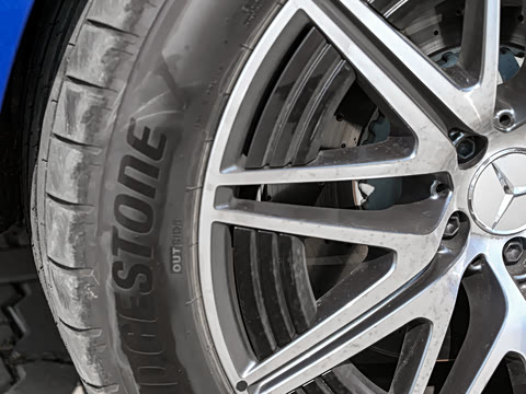 2024�� AMG GLC 43 4MATIC ����SUV