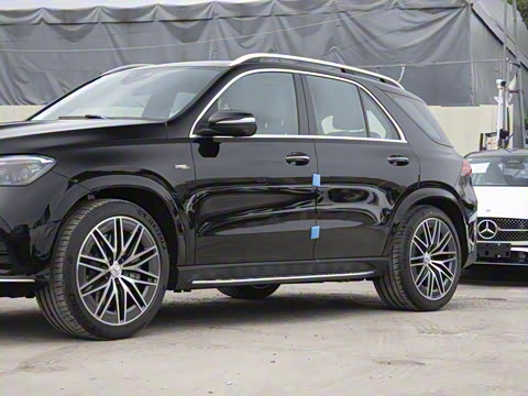 2025�� AMG GLE 53 4MATIC+