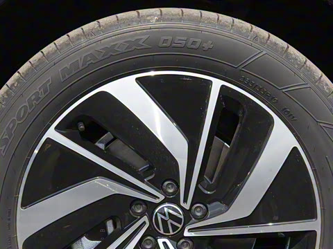 2024�� 380TSI ��۰�