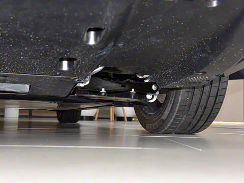 2024�� eDrive 35L M�˶���װ