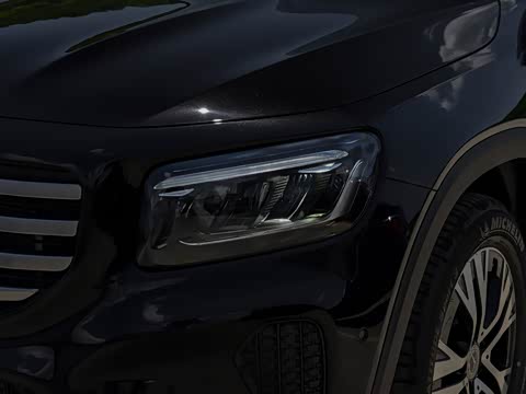 2025�� GLB 220 ������