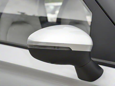 2025�� Mate 300km׷���