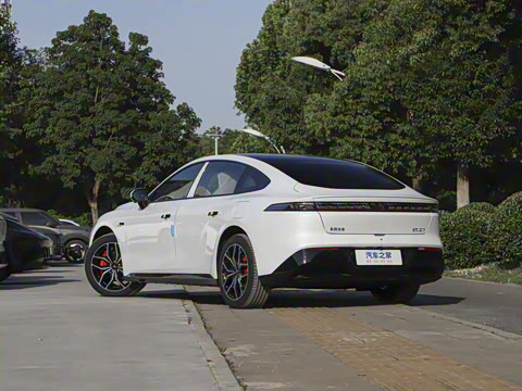 2025�� ���� 650Pro�캽��