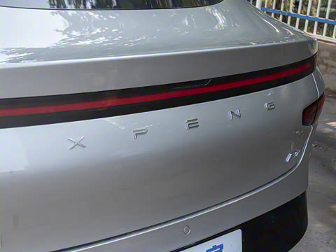 2023�� P7i 702 Max