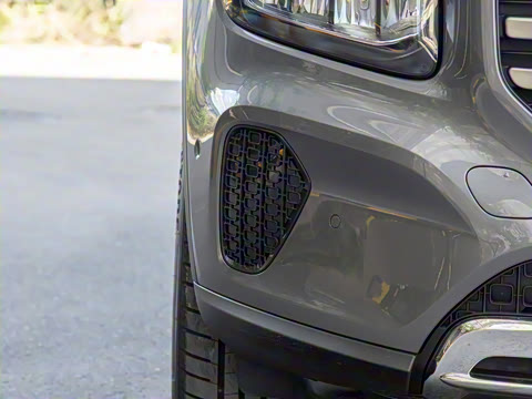 2025�� GLB 220 ������