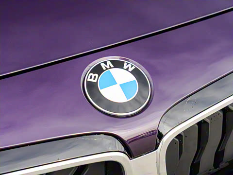 2025�� 225i M�˶���ҹ��װ