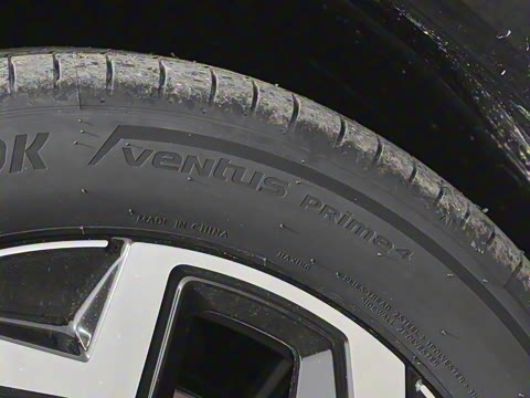 2025�� ̽��L 330TSI ������ӢCity��