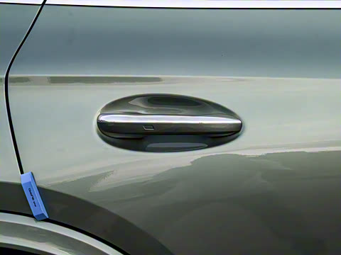 2025�� GLC 300 L 4MATIC ������ 5��