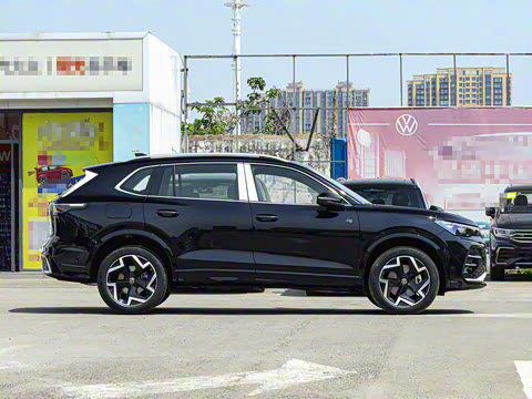 2025�� PRO 380TSI ���� R-Line �����