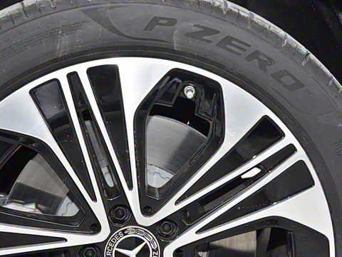 2024�� E 350 e L ���ʽ��϶����˶��γ�