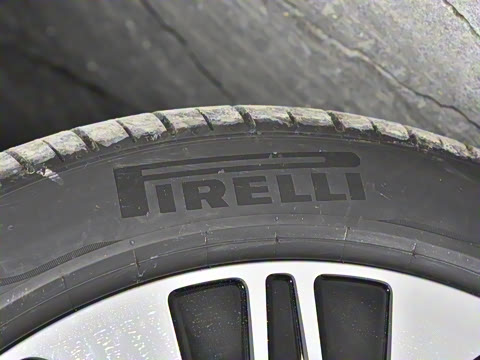 2024�� E 350 e L ���ʽ��϶����˶��γ�