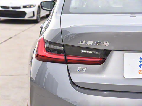 2024�� eDrive 35 L