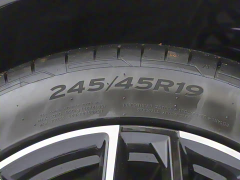 2025�� 560MAX 185kW