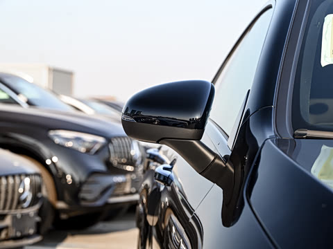 2025�� AMG CLA 35 4MATIC