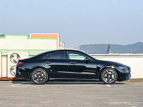 2025�� AMG CLA 35 4MATIC