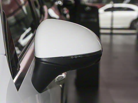 2024�� �Ŀ� GLC 300 L 4MATIC ������ 5��