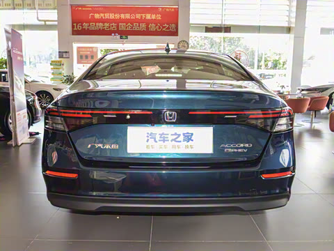 2023�� 2.0L e:PHEV ������