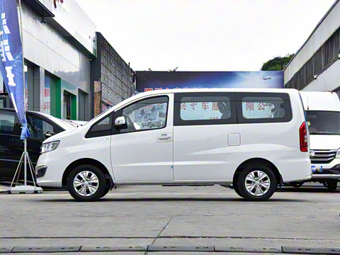 2025�� PLUS 1.8L �ֶ������� 7/8��