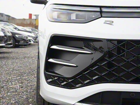 2025�� ̽��L 330TSI ������ӢCity��