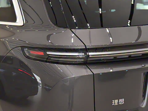 2025�� Pro ���ܻ��°�