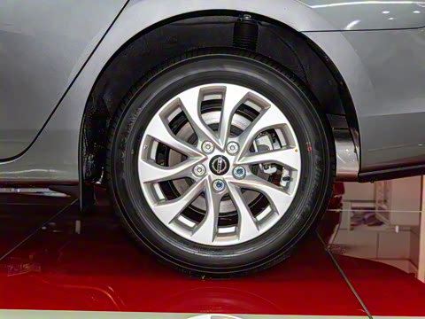 2024�� �Ŀ� ���� 1.6XL CVT������