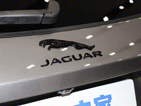 2025�� P400 SPORT