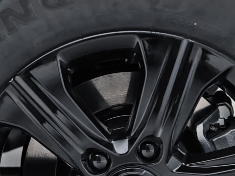 2025�� 2.0T�Զ�������Ӣ�� ����