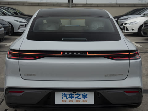 2025�� 130km EM-i ������