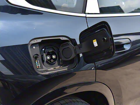 2023�� eDrive25L M�˶���װ