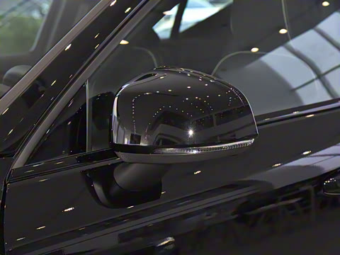 2025�� B4 ������Զ��ҹ�ڰ�