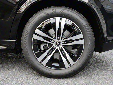 2025�� GLE 400 e 4MATIC