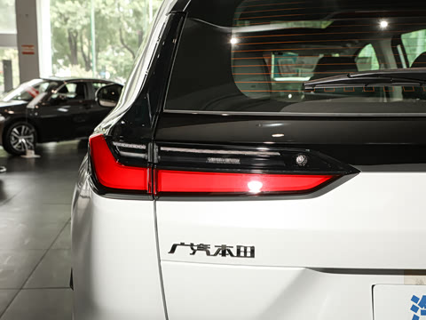 2023�� 240TURBO ������Ӣ�� 5��