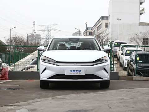 2025�� EV 545KM׿Խ��