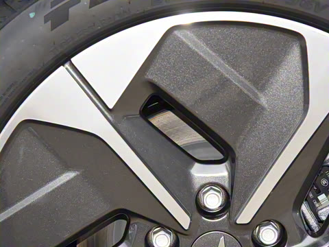 2025�� 515 ������ Plus