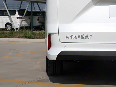 2025�� 401KM ������м�Ӫ�� 9��