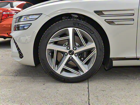 2024�� 2.5T ����������