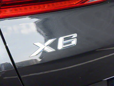 2023�� xDrive40i M�˶���װ