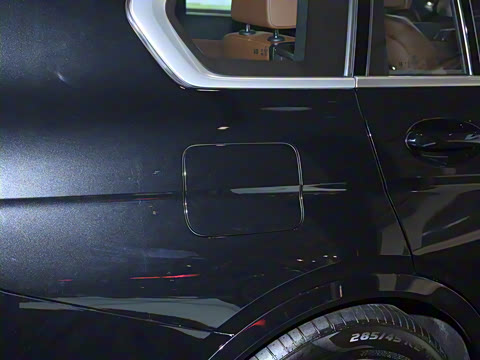 2023�� xDrive40i �����ͺ�����װ