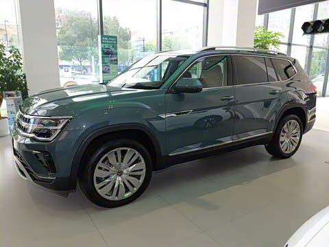 2024�� 530 V6 ���������