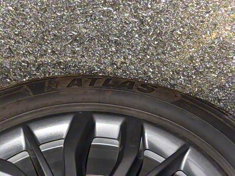 2025�� 2.0T ׿Խ��