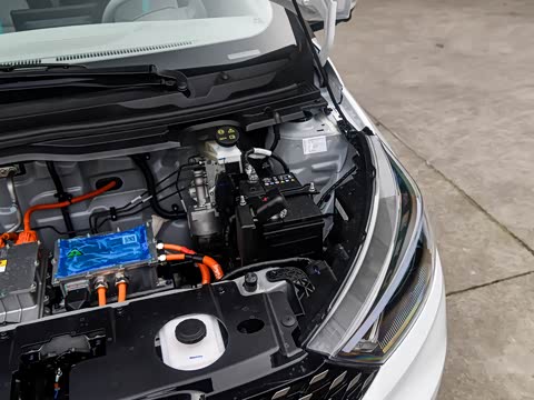 2025�� Plus 330KM������