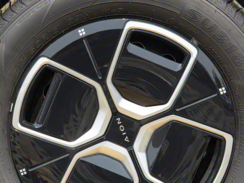 2025�� 330��ҫ��