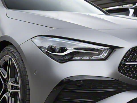 2024�� �Ŀ� CLA 260 4MATIC ���ܳ�